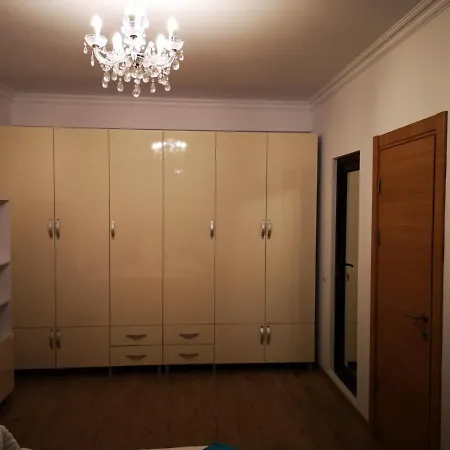 Apartmán Solid House - 2 Etaj 7 Vedere Frontala Lac *